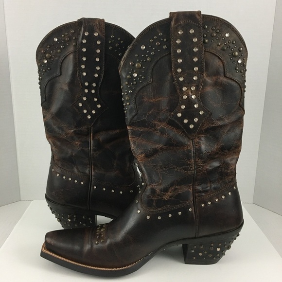 Ariat Women’s Distressed Brown Leather Studded Cowboy Boots Size 6.5 - Picture 5 of 9